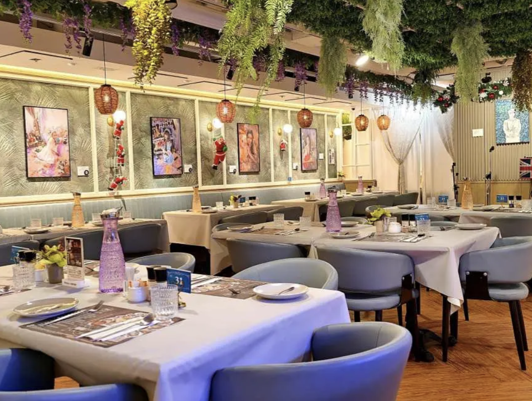 B&B Oyster Steakhouse 招牌二人套餐 5 折優惠！HK$488 歎威靈頓牛柳、美國生蠔、龍蝦濃湯（尖沙咀美麗華廣場）